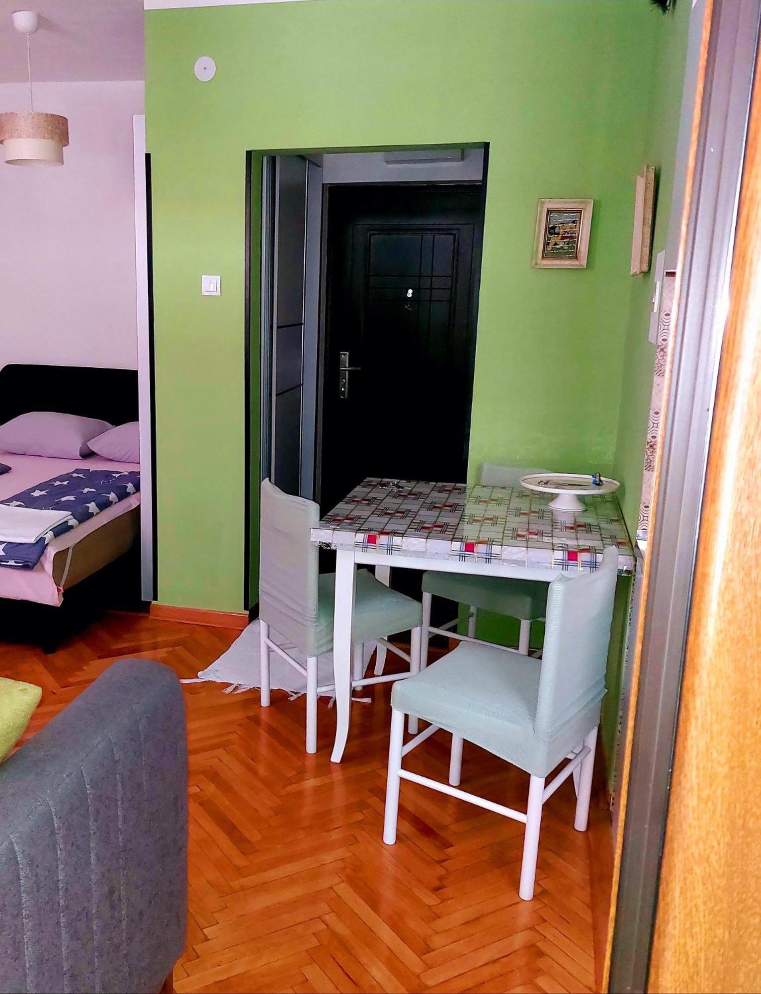 Apartman Pavle Pluzine Luaran gambar